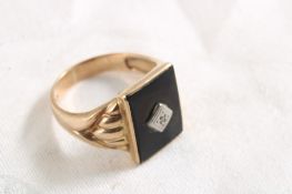 10kt Gold Ring 5.7 Grams Size 10