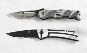 2 Folding Lock Blade Knives Smith/Wesson Gerber