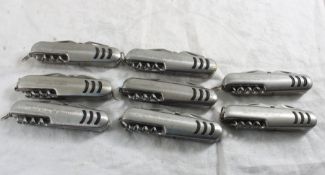 8 Advertising Folding Knives
