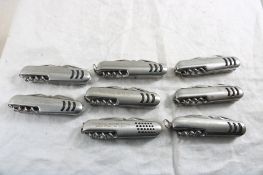 8 Advertising Folding Knives