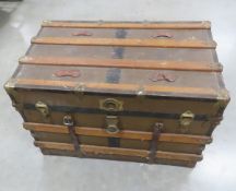 Antique trunk 32 x 19.5 x 22