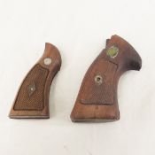 2 Pairs Checkered Wood S&W Grips