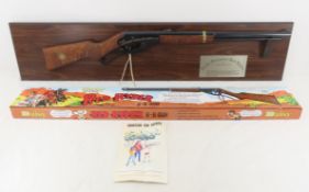 Ducks Unlimited Daisy Red Rider with Display Board