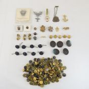 Military Buttons, Pins, Insignia & More