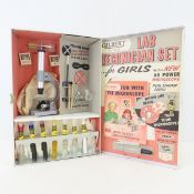 1960's Gilbert lab Set for Girls No 13120