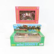 Shinsei mini Derby & Seabiscuit figure in boxes