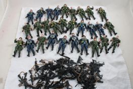 29 MEI Military Adventure Action Figures & Weapons