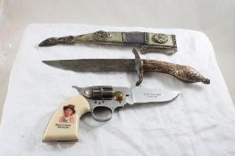 Pistol Billy the Kid Knife, Souvenir F/B Knife