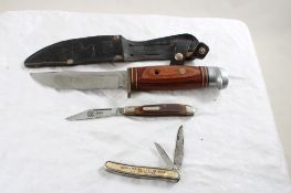 2 Pocket Knives, 1 Fixed Blade Knife