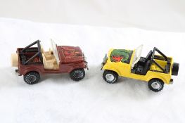 2 Hot Wheels 1981 Jeep CF-7