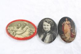3 Ladies Oval Pocket Mirrors