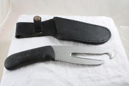 Buck Buster Gut Hook Knife with Sheath