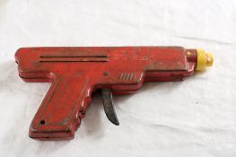 Wyandotte Thin Jet Water Pistol Pressed Steel