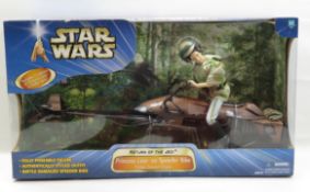 Star Wars Leia & Speeder Bike 1:6 Scale NIB