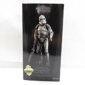 41st Elite Corps Clone Trooper 1:6 Figure Sideshow