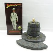 Indiana Jones Rene Belloq & Idol w/ Base Set 1:6
