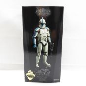 Republic Clone Lieutenant 1:6 Scale Sideshow