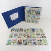 412 1977 Topps Baseball Cards in Binder