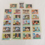 23 1960 Topps Baseball Cards