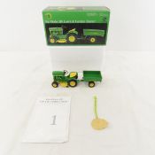 Ertl John Deere Precision Model 110 Lawn Tractor