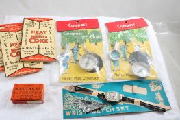 3 Toys on Packages, Maptacks, 5 1945 Memo Pads