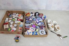 Political Adv Pinbacks, Matchbooks, Razor, Shoes