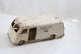 Marx Cloverdale Farms Delivery Van Pressed Steel