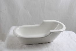 River City Salesman Sample Bathtub