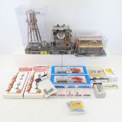 HO Scale Figures, Preiser, Noch, Structures & more