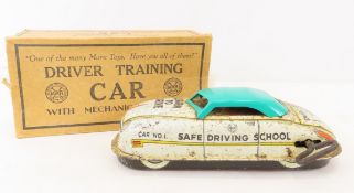 MARX Driver Training Car with partial box - works