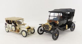 2 Franklin Mint Old Fashioned Cars