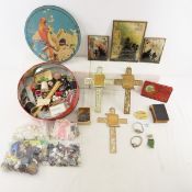 Antique Sewing Buttons, Silhouette Prints & More