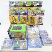 19 MLB Baseball Figures, Pro Zone & more