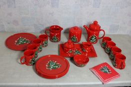 Waechtersbach W Germany Christmas Dishware Set