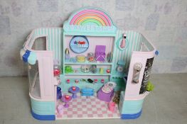 Glitter Girls Sweet Shop with Accessories
