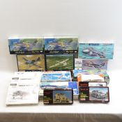 18 Military Plastic Model Kits Vehicles, Aircraft
