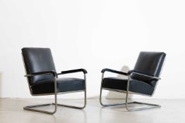 Unbekannte*r Designer*in