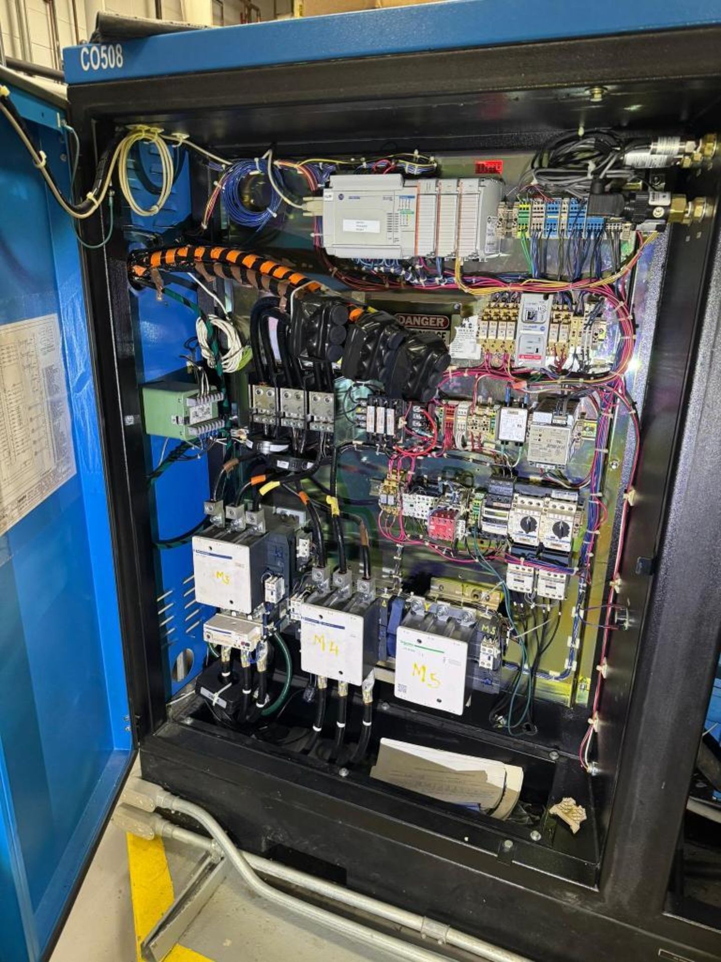 Kobelco 200hp Rotary Screw Air Compressor, Model KNW-1-F/H, Serial ...