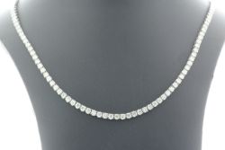 Luxury Fine Jewellery Auction: REDUCED RESERVES! Exclusive Auction Featuring Rings, Earrings, Necklaces and Bracelets