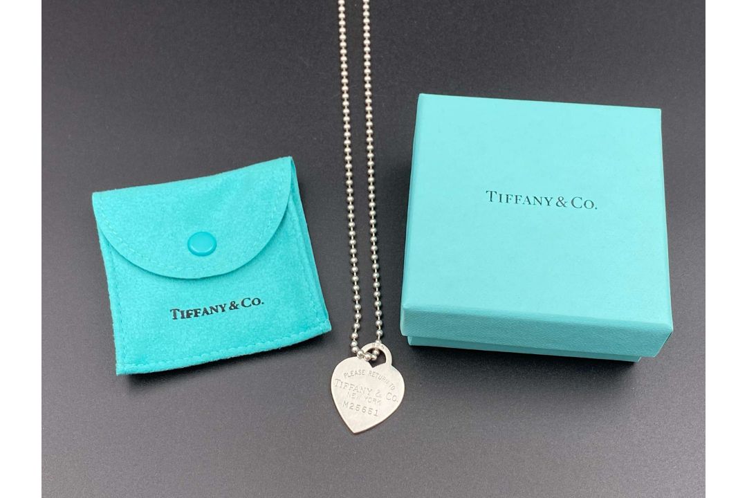 TIFFANY & CO, .925 “RETURN TO TIFFANY”, necklace and charm. - Image 1 of 4