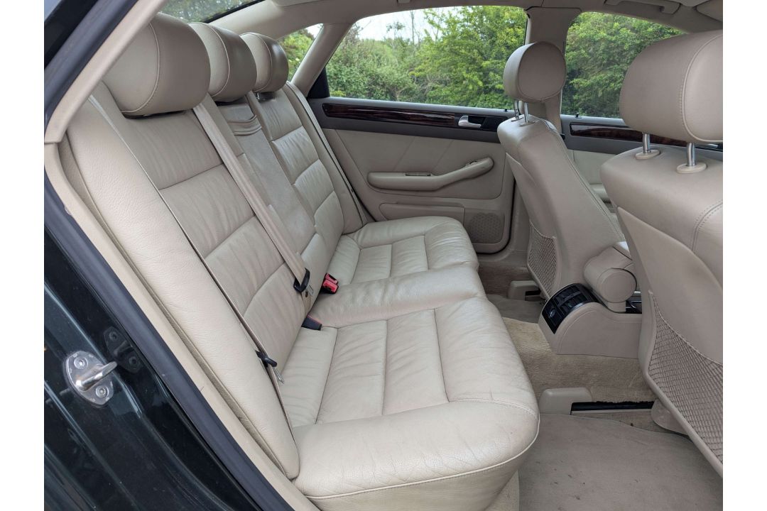 2003 AUDI A6 1.9 TDI SE - Image 24 of 30