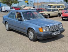 1989 MERCEDES W124 300D