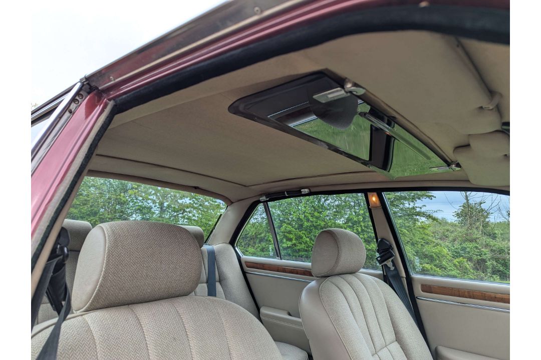 1986 JAGUAR XJ6 3.4 AUTO SERIES III - Image 27 of 30