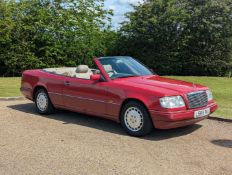1994 MERCEDES W124 E220 CABRIOLET AUTO