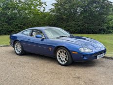 1999 JAGUAR XKR 4.0 COUPE AUTO