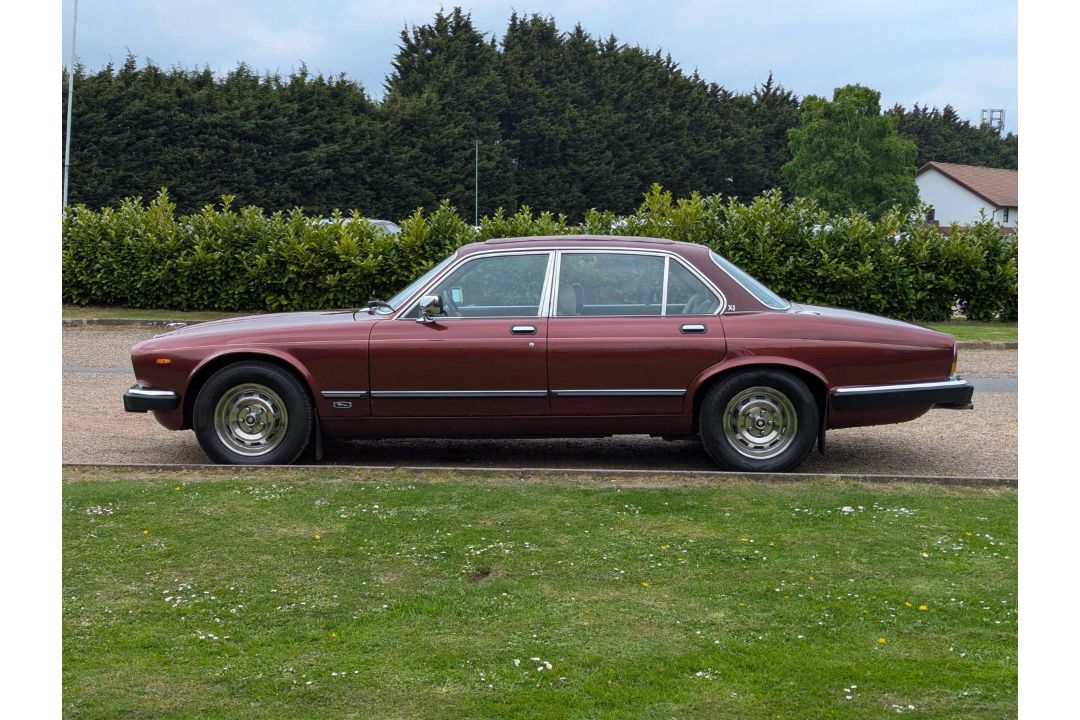 1986 JAGUAR XJ6 3.4 AUTO SERIES III - Image 4 of 30