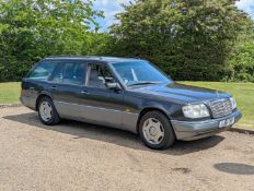 1993 MERCEDES W124 E220 ESTATE AUTO