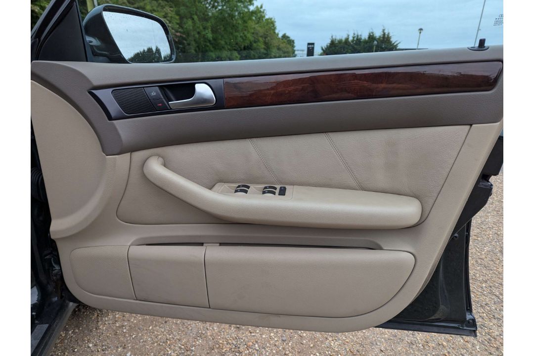 2003 AUDI A6 1.9 TDI SE - Image 18 of 30