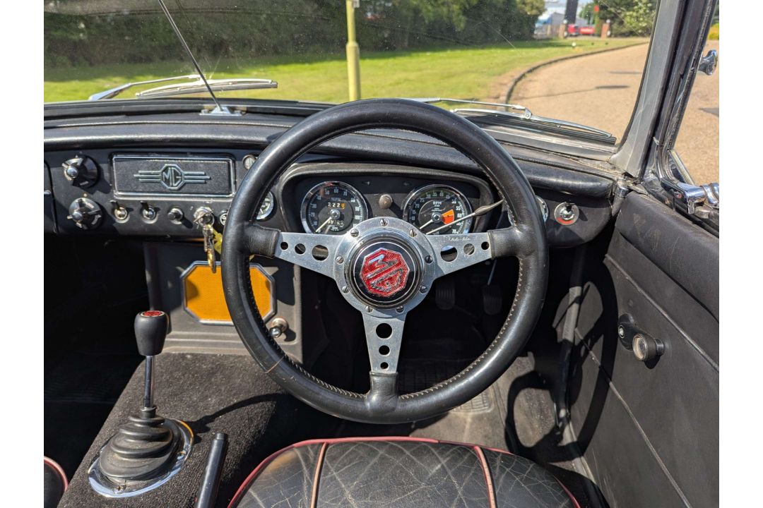 1969 MG B ROADSTER - Image 26 of 30