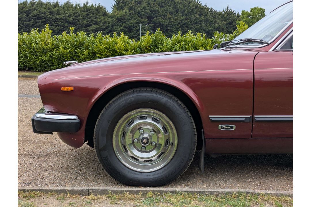 1986 JAGUAR XJ6 3.4 AUTO SERIES III - Image 13 of 30